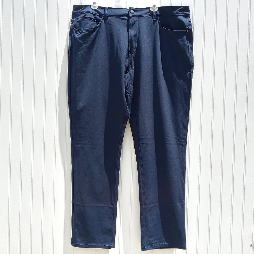 BENTON Performance Pants Mens 40 x 32 Slim Fit Navy Blue Flat Front NWT Trousers